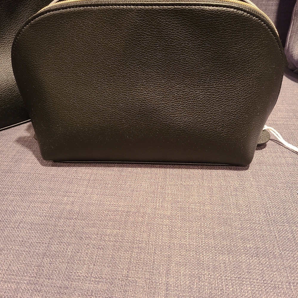 NWT Vegan Leather travel pouch